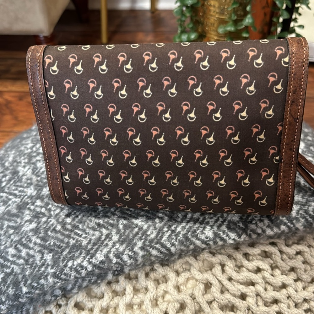 Vintage Gucci horse bit clutch - Picture 2 of 9
